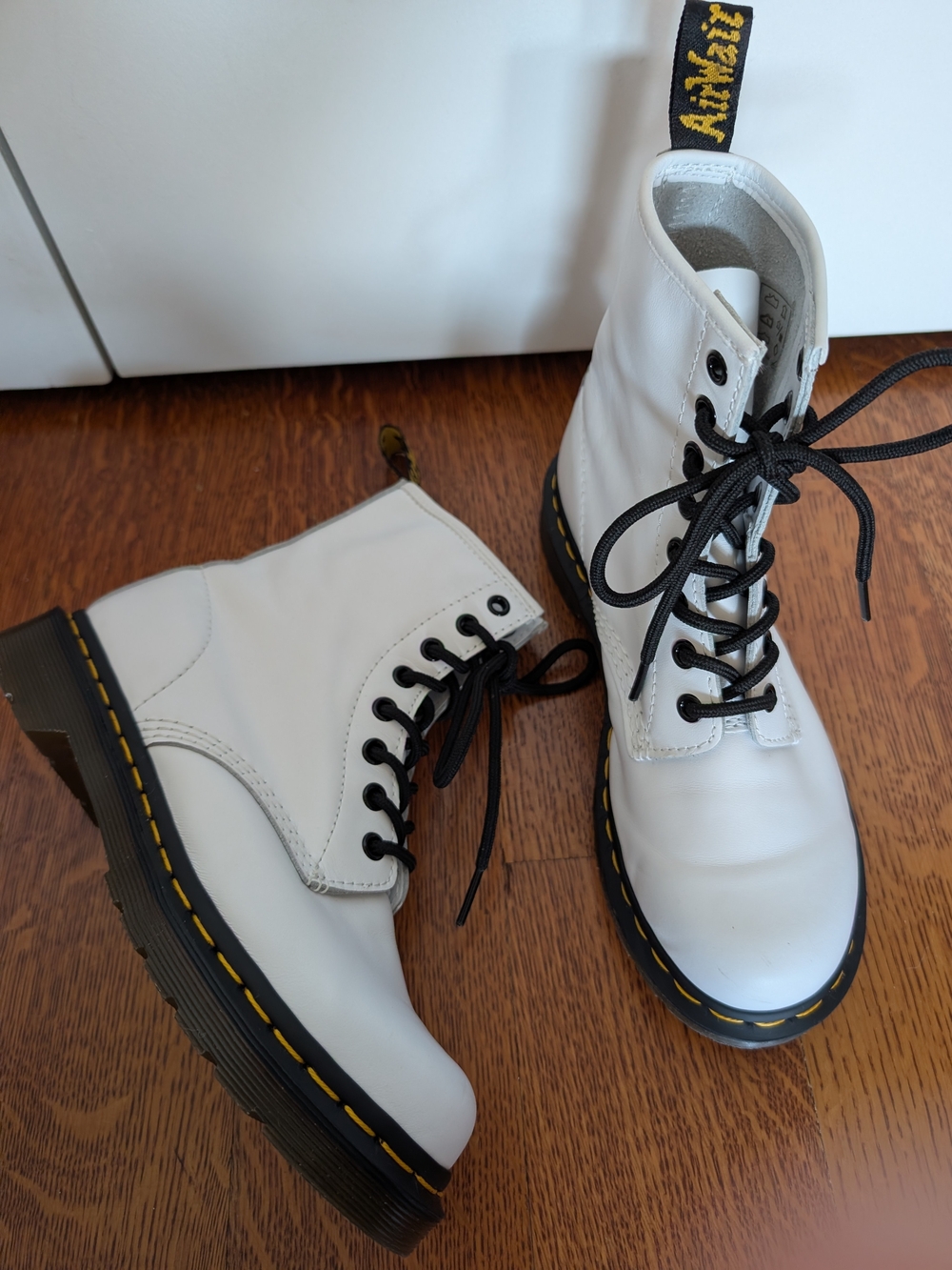 Dr. Martens 1460 White Leather Lace-Up Ankle Boots Women's Size 6 - Picture 14 of 15